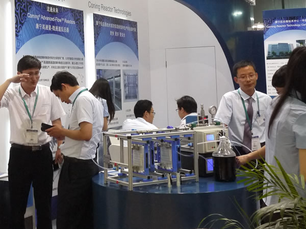 康宁反应器